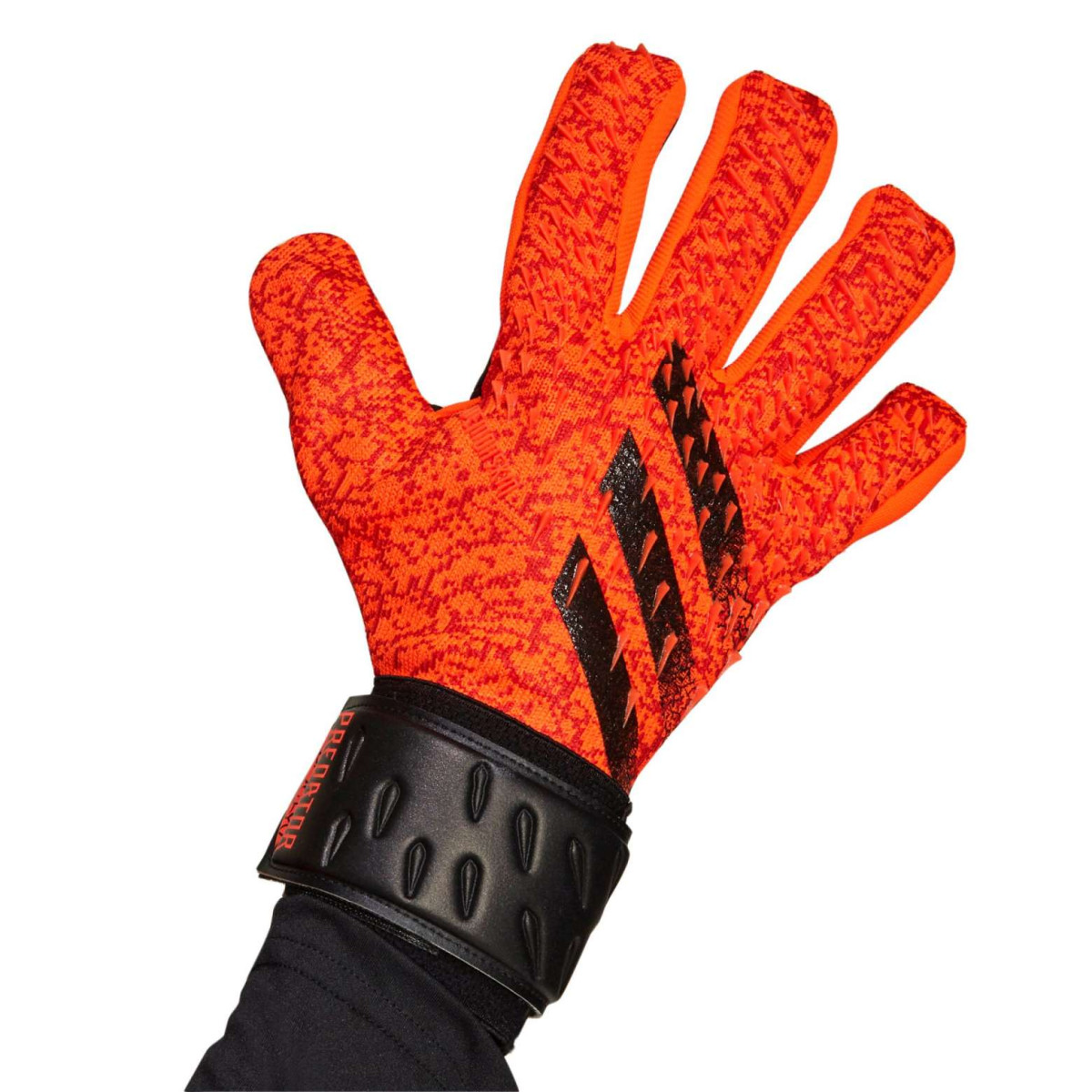 Перчатки вратарские Adidas Predator League GR1528