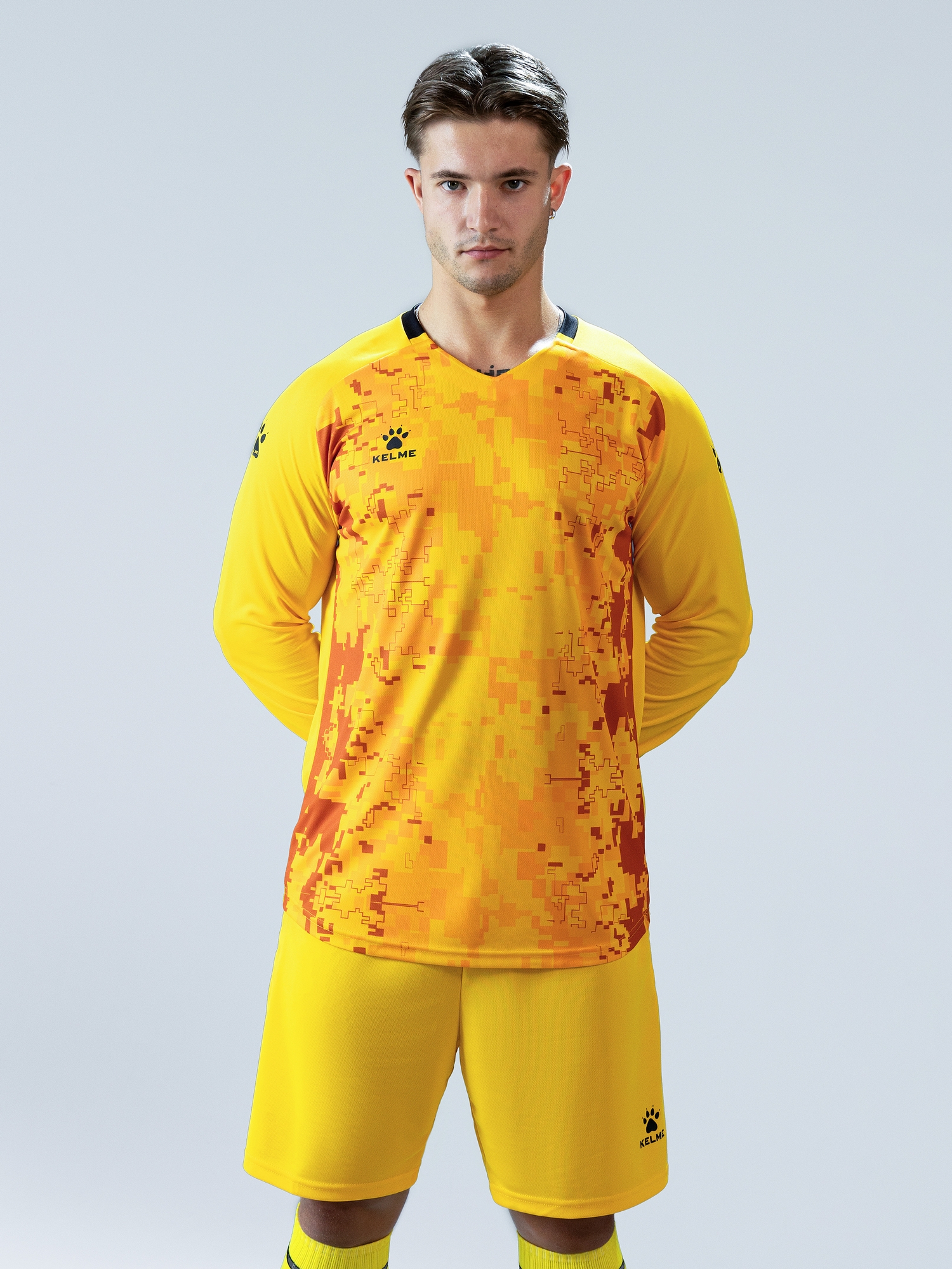 Комплект вратарский Kelme 8461ZB1244