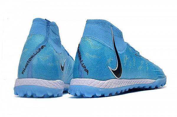 Турфы Nike Phantom FN8409-801 JR Турфы Nike Phantom FN8409-801 JR